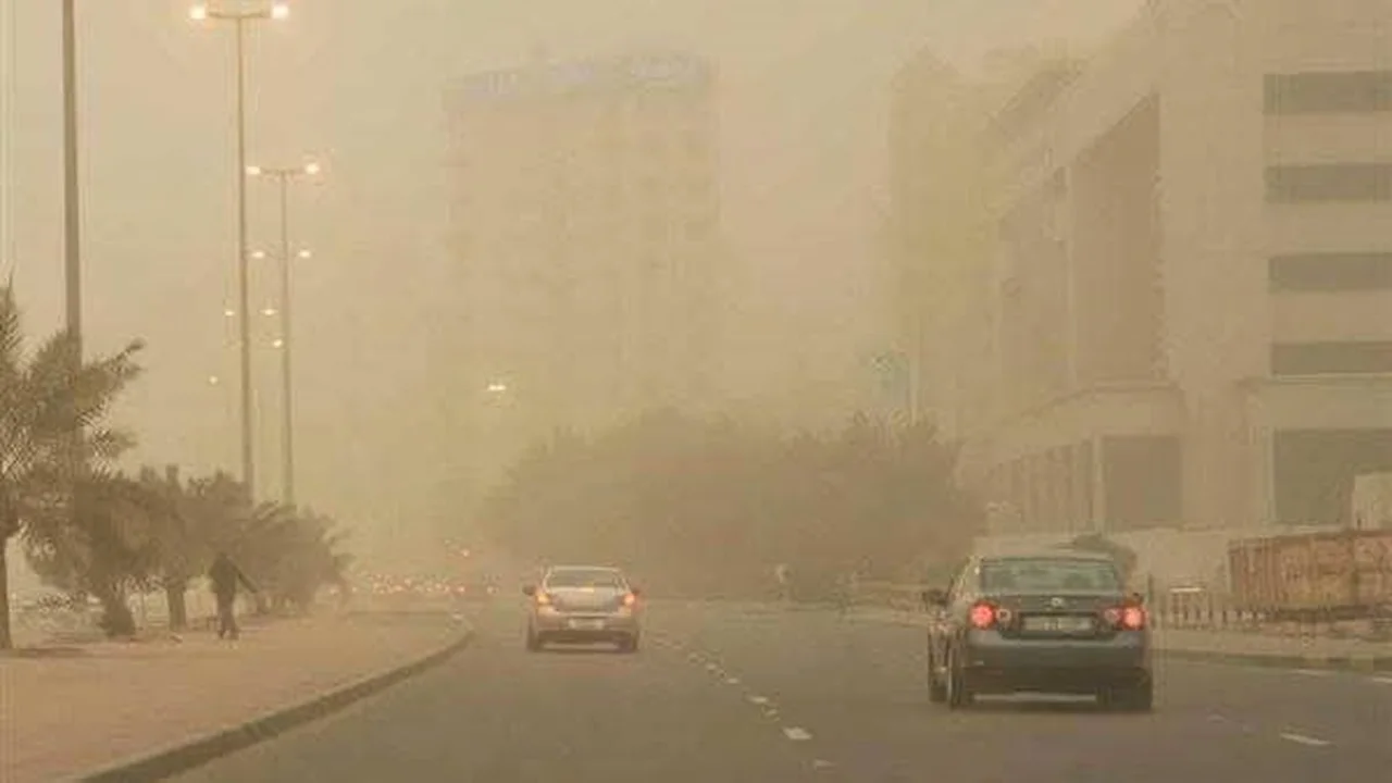 حالة الطقس تشهد تقلبات جوية عنيفة تؤثر على مختلف المناطق خلال الساعات القادمة